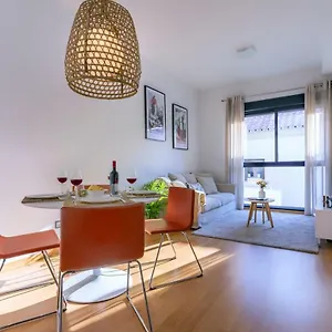 -malagasunapts- Citycentre Rooftop Pool Malaga
