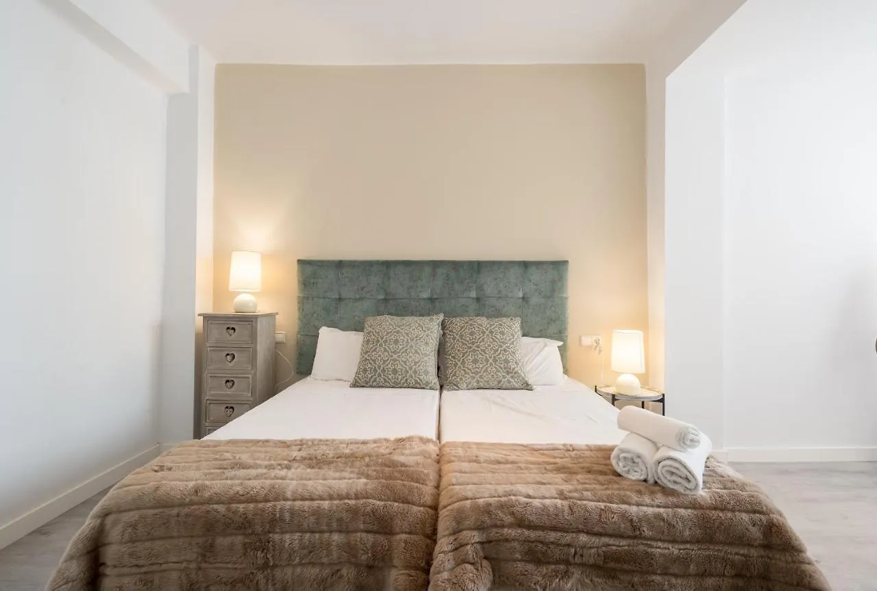Soho Premium 3 Bedrooms Apartment Malaga